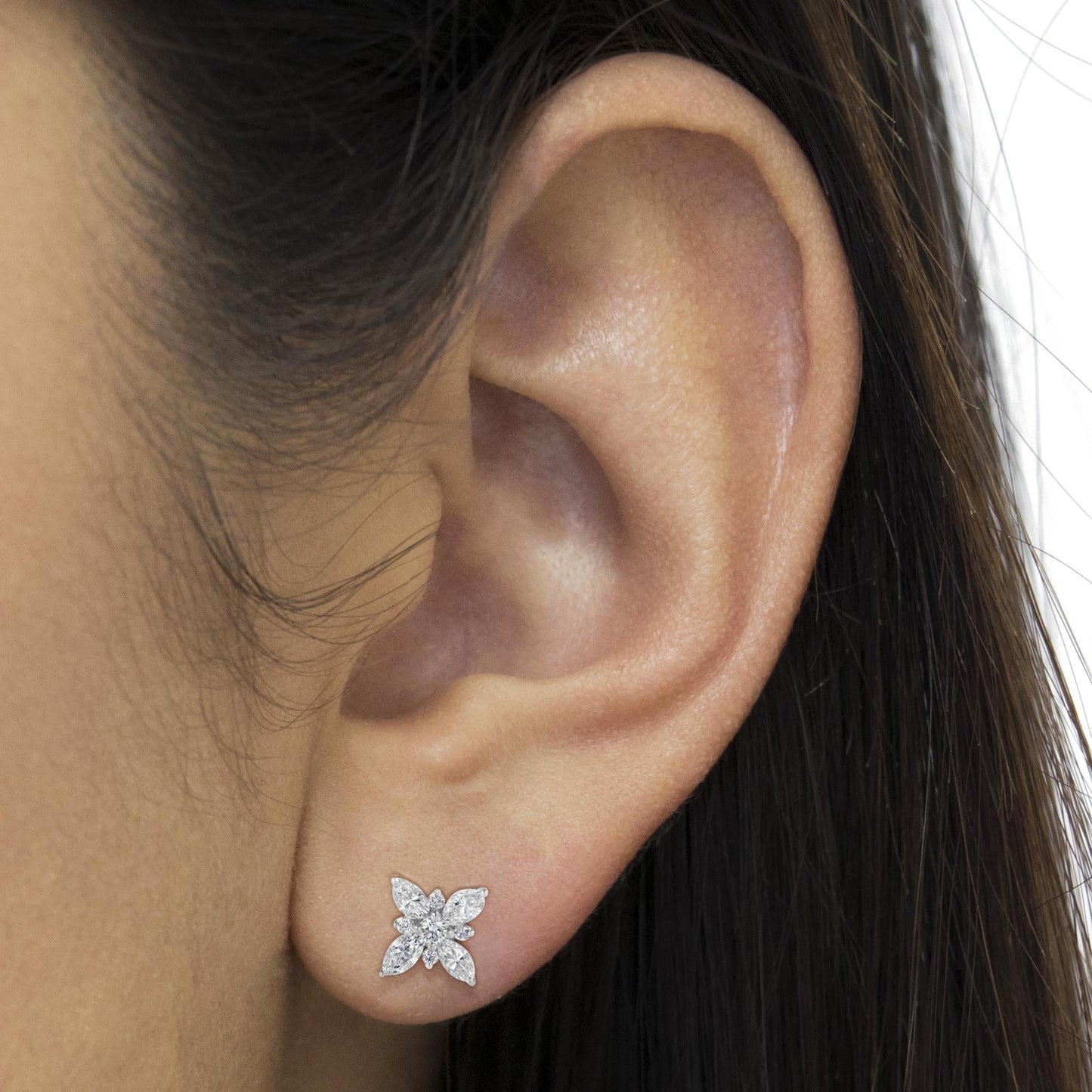 14K White Gold Marquise Diamond Flower Stud Earrings (1.00 CTTW, H-I Color, SI1-SI2 Clarity)