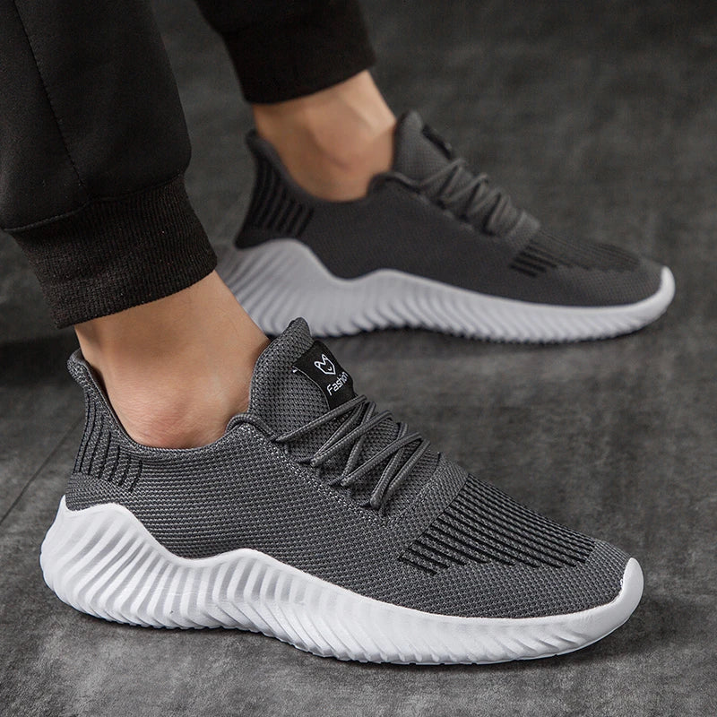 Men’s Casual Lightweight Everyday Sneakers