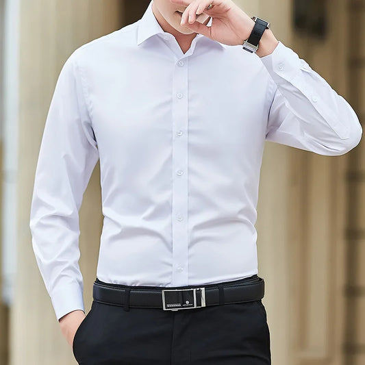 Men’s Classic Everyday Button-Up Shirt